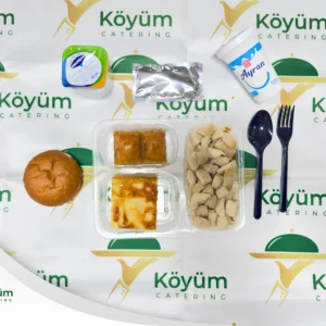Köyüm Tavuklu Börekli Klasik Menü (Kavurma)